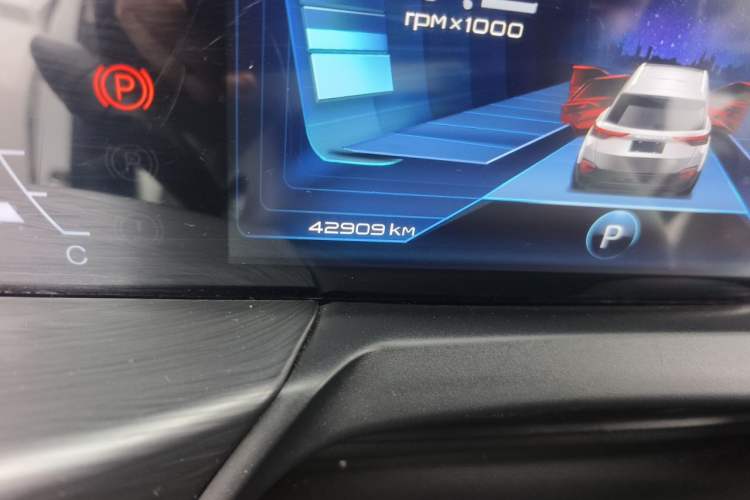 Used Bestune T77 2020 PRO 280 TID Automatic Luxury Model Odometer Close Up