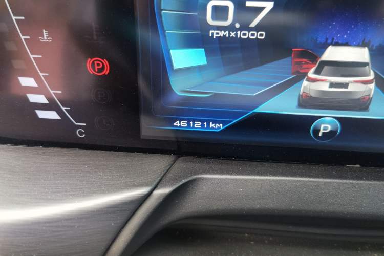 Used Bestune T77 2020 PRO 280 TID Automatic Luxury Model Odometer Close Up