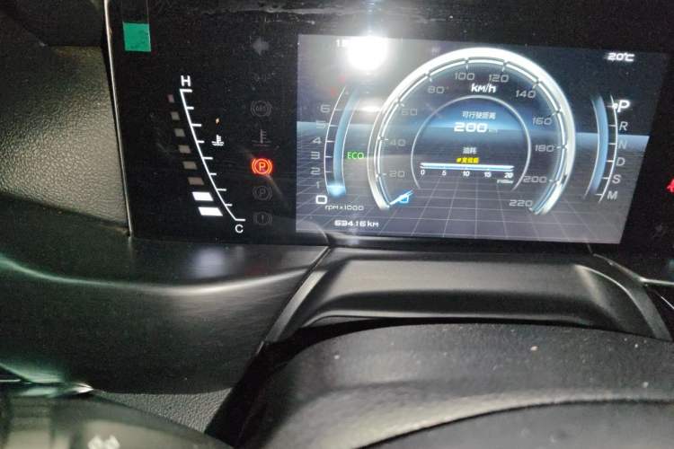 Used Bestune T77 2020 PRO 280 TID Automatic Luxury Model Odometer Close Up