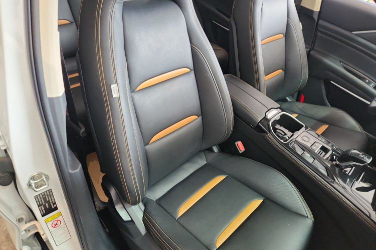 Used Bestune T77 2020 PRO 280 TID Automatic Luxury Model Right Front Seat