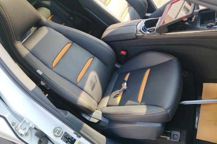 Used Bestune T77 2020 PRO 280 TID Automatic Prestige Model Right Front Seat
