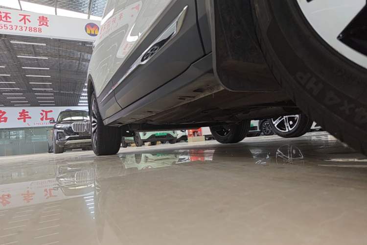 Used Bestune T77 2020 PRO 280 TID Automatic Luxury Model Right Side Sill