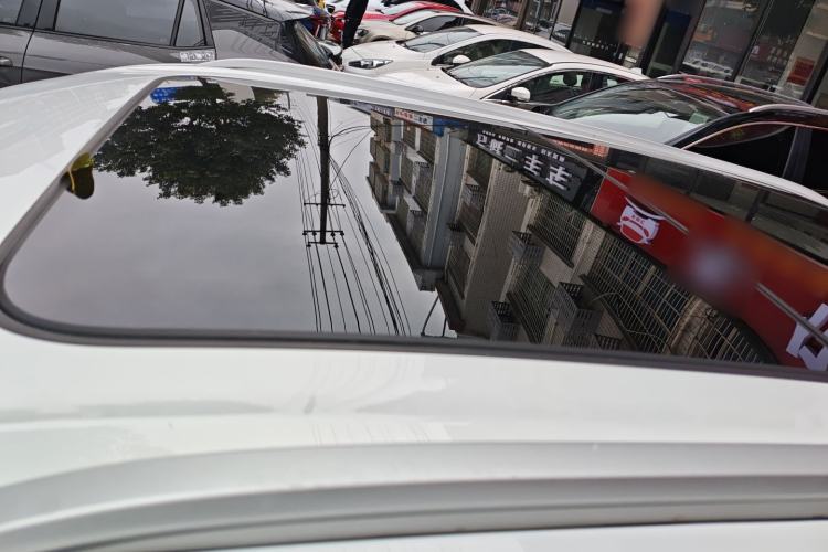 Used Bestune T77 2020 PRO 280 TID Automatic Luxury Model Roof
