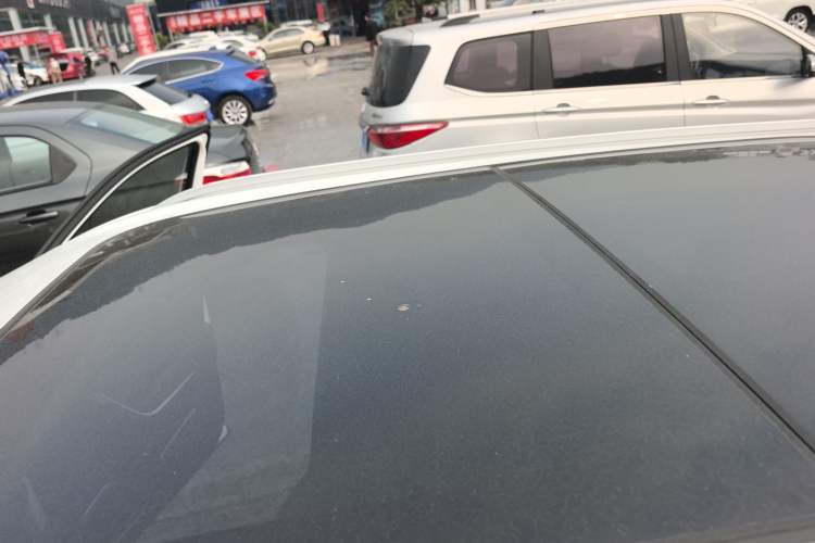 Used Bestune T77 2020 PRO 280 TID Automatic Luxury Model Roof