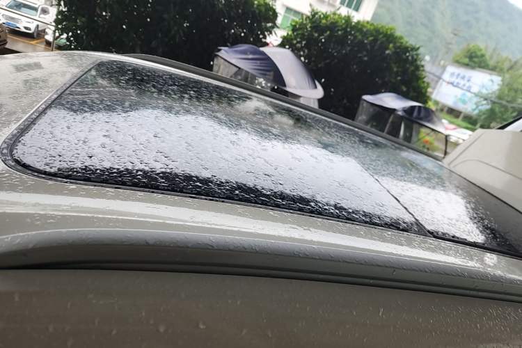 Used Bestune T77 2020 PRO 280 TID Automatic Luxury Model Roof