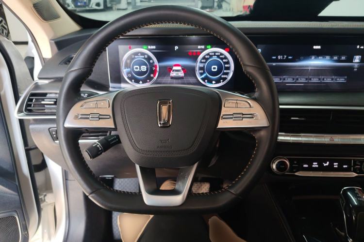 Used Bestune T77 2020 PRO 280 TID Automatic Prestige Model Steering Wheel