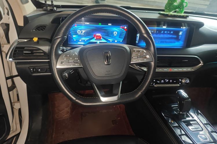 Used Bestune T77 2020 PRO 280 TID Automatic Prestige Model Steering Wheel