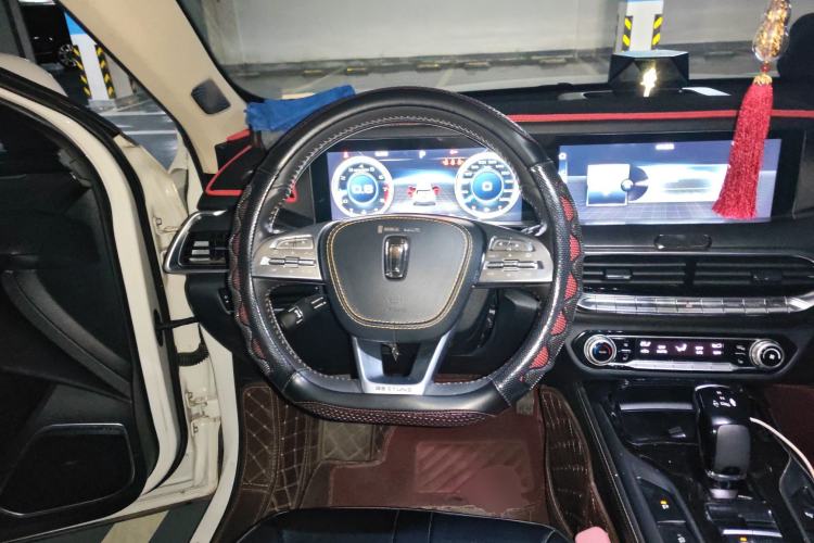 Used Bestune T77 2020 PRO 280 TID Automatic Prestige Model Steering Wheel