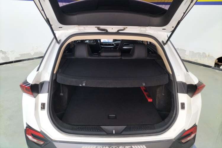 Used Bestune T77 2020 PRO 280 TID Manual Luxury Model Trunk