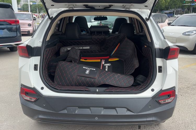 Used Bestune T77 2020 PRO 280 TID Automatic Luxury Model Trunk