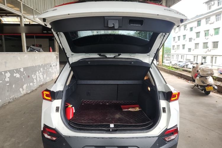 Used Bestune T77 2020 PRO 280 TID Automatic Luxury Model Trunk