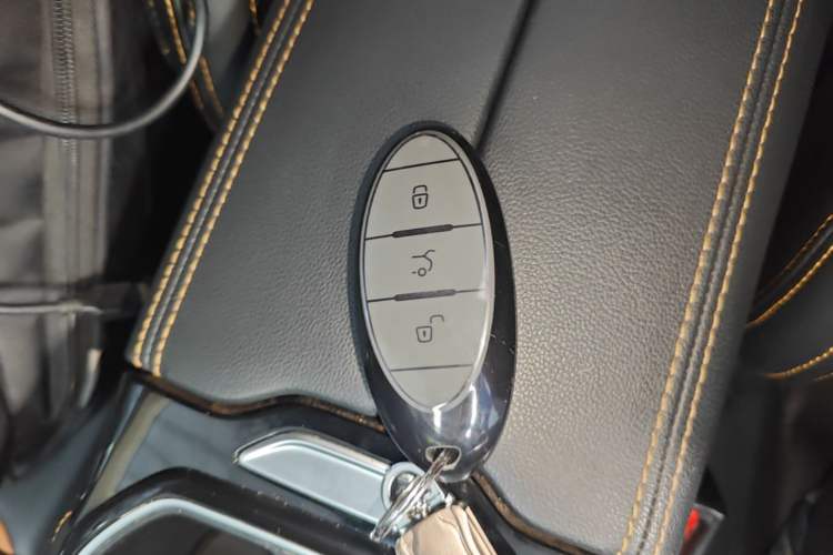 Used Bestune T77 2020 PRO 280 TID Automatic Prestige Model Vehicle Key