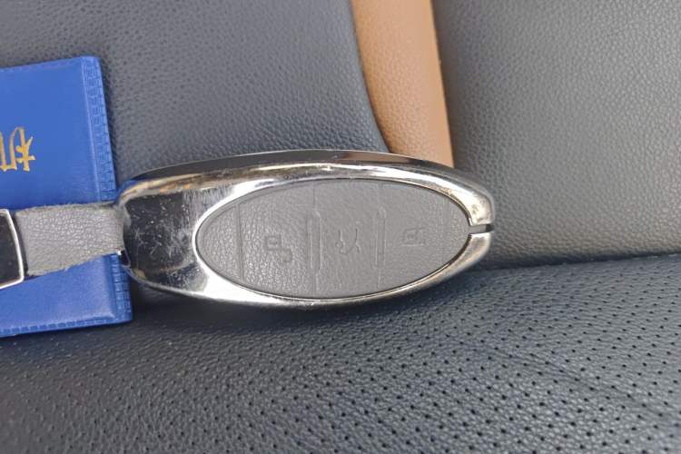 Used Bestune T77 2020 PRO 280 TID Automatic Luxury Model Vehicle Key