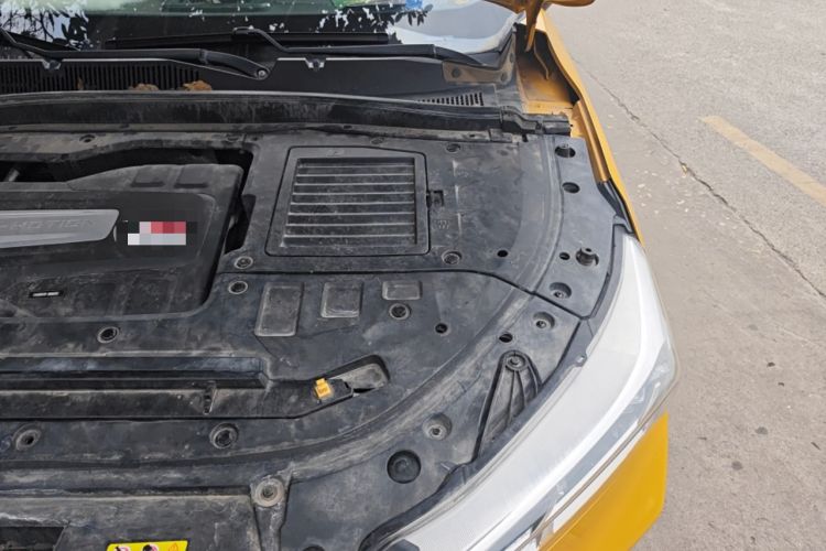 Used Bestune T77 2020 PRO 280 TID Automatic Prestige Model Engine Bay Left