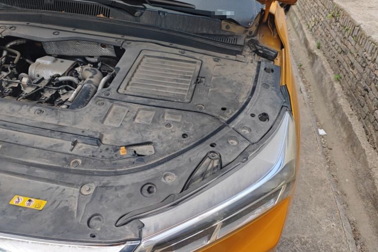 Used Bestune T77 2020 PRO 280 TID Automatic Prestige Model Engine Bay Left
