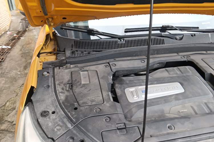 Used Bestune T77 2020 PRO 280 TID Automatic Luxury Model Engine Bay Right