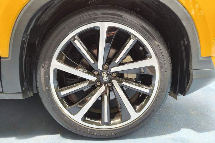 Used Bestune T77 2020 PRO 280 TID Automatic Prestige Model Exterior 8
