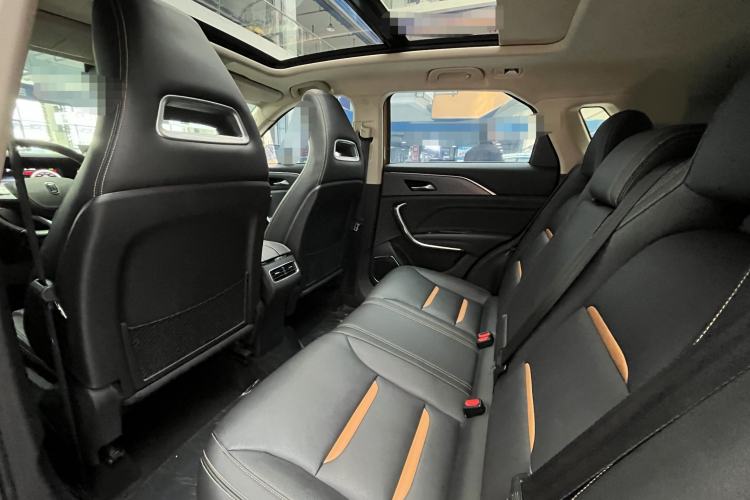 Used Bestune T77 2020 PRO 280 TID Automatic Prestige Model Interior 3