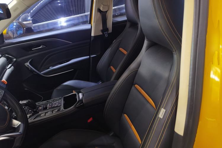 Used Bestune T77 2020 PRO 280 TID Automatic Prestige Model Left Front Seat
