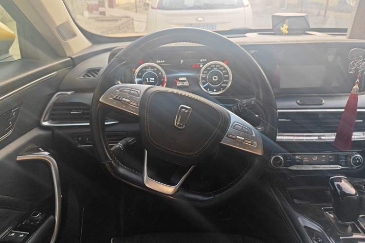 Used Bestune T77 2020 PRO 280 TID Automatic Prestige Model Steering Wheel