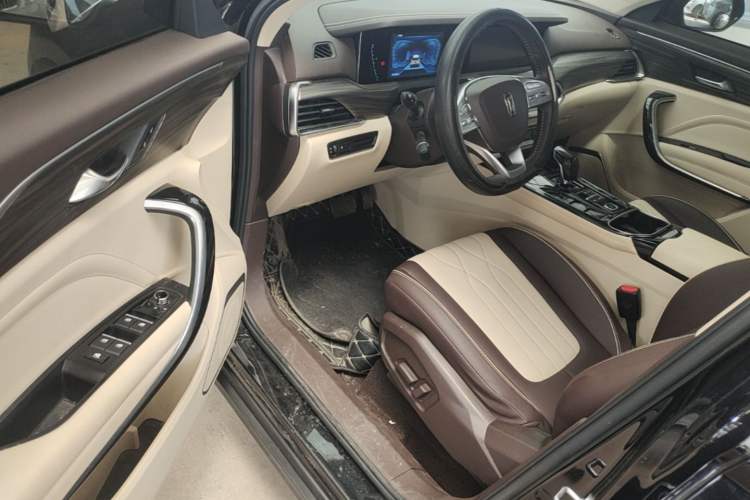 Used Bestune T77 2021 PRO 280 TID Automatic Luxury Model Driver Seat