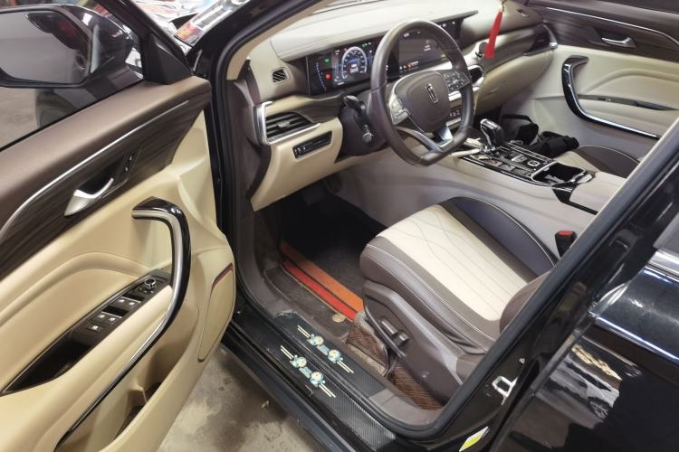 Used Bestune T77 2021 PRO 280 TID Automatic Luxury Model Driver Seat
