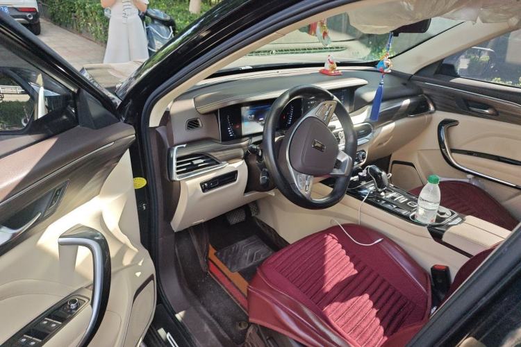 Used Bestune T77 2021 PRO 280 TID Automatic Luxury Model Driver Seat