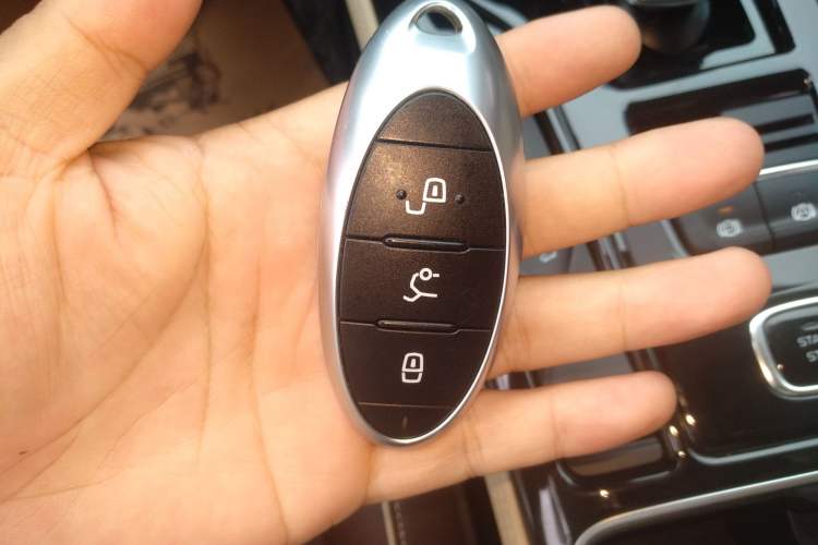 Used Bestune T77 2021 PRO 280 TID Automatic Luxury Model Interior 1