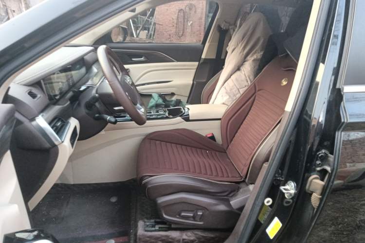 Used Bestune T77 2021 PRO 280 TID Automatic Luxury Model Left Front Seat