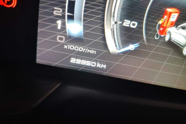 Used Bestune T77 2021 PRO 280 TID Automatic Luxury Model Odometer Close Up