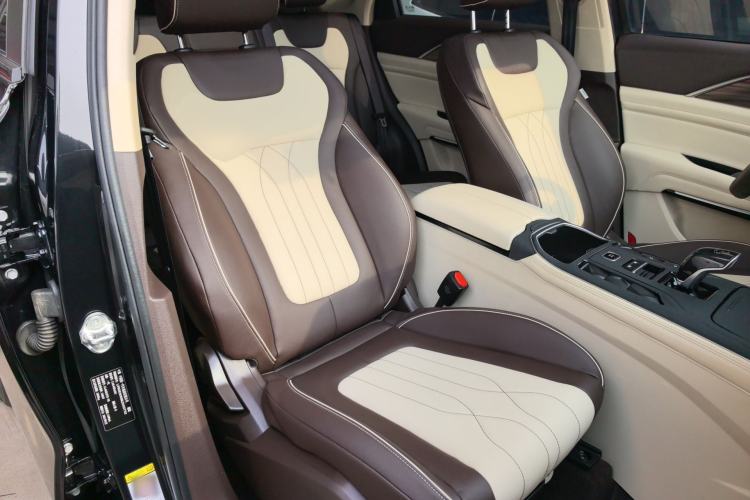 Used Bestune T77 2021 PRO 280 TID Automatic Luxury Model Right Front Seat