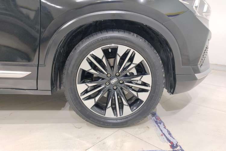 Used Bestune T77 2021 PRO 280 TID Automatic Luxury Model Right Rear Wheel Hub