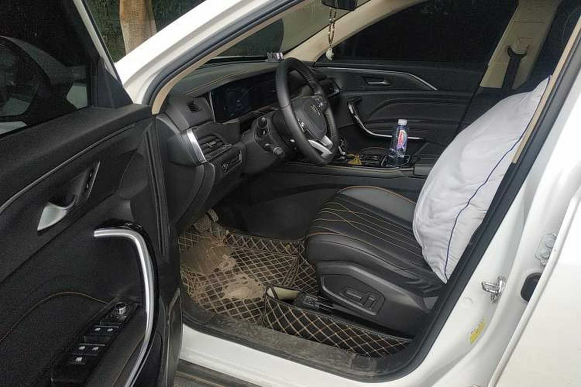 Used Bestune T77 2021 PRO 280 TID Automatic Luxury Model Driver Seat