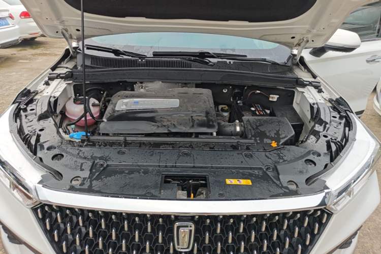 Used Bestune T77 2021 PRO 280 TID Custom Edition Engine Bay
