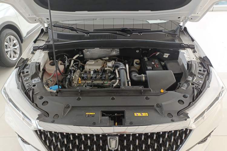 Used Bestune T77 2021 PRO 280 TID Custom Edition Engine Bay