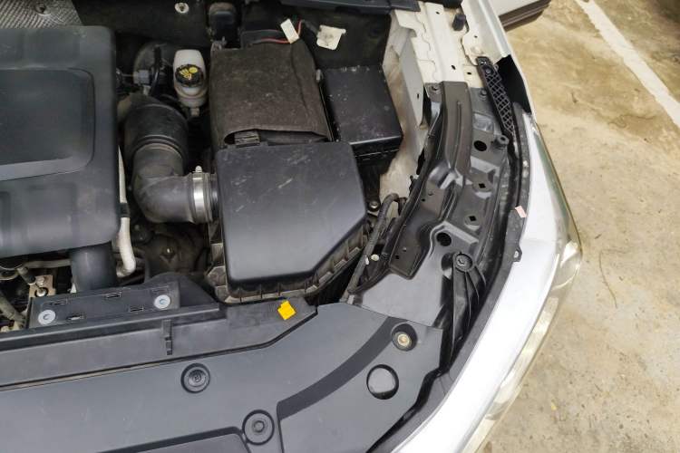 Used Bestune T77 2021 PRO 280 TID Automatic Luxury Model Engine Bay Left