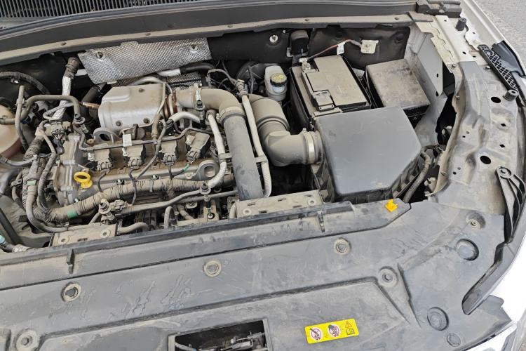 Used Bestune T77 2021 PRO 280 TID Custom Edition Engine Bay Left