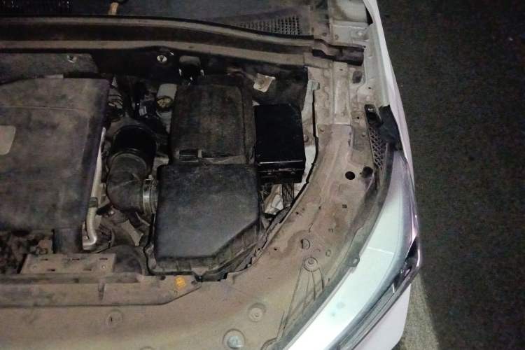 Used Bestune T77 2021 PRO 280 TID Automatic Luxury Model Engine Bay Left