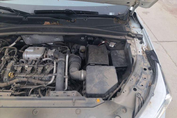 Used Bestune T77 2021 PRO 280 TID Automatic Elite Model Engine Bay Left