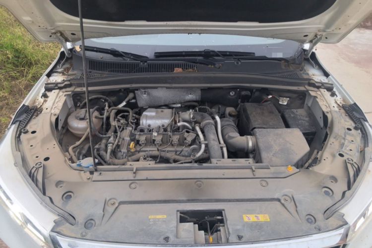 Used Bestune T77 2021 PRO 280 TID Automatic Elite Model Engine Bay