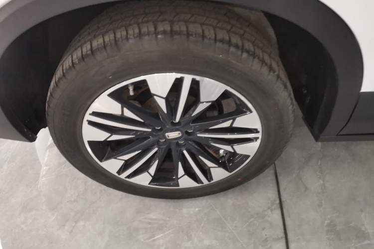 Used Bestune T77 2021 PRO 280 TID Automatic Luxury Model Exterior 8