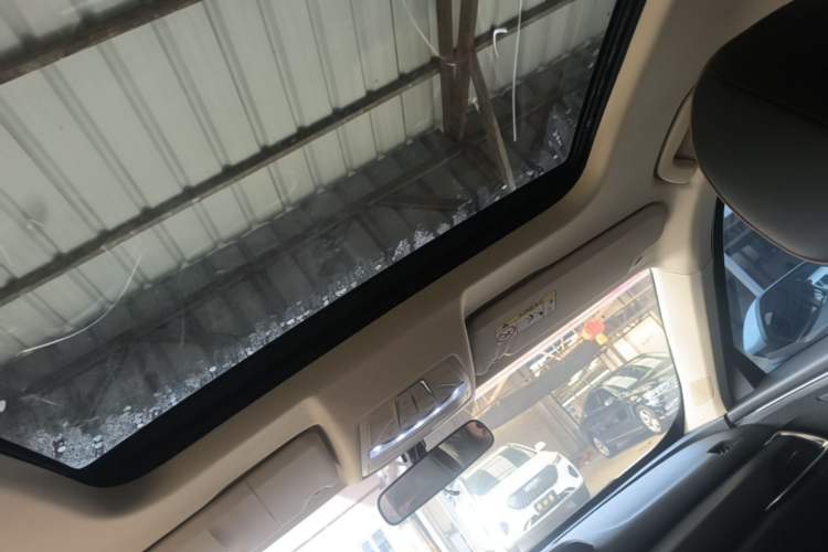 Used Bestune T77 2021 PRO 280 TID Automatic Luxury Model Headliner