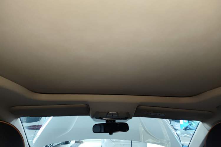 Used Bestune T77 2021 PRO 280 TID Automatic Luxury Model Headliner