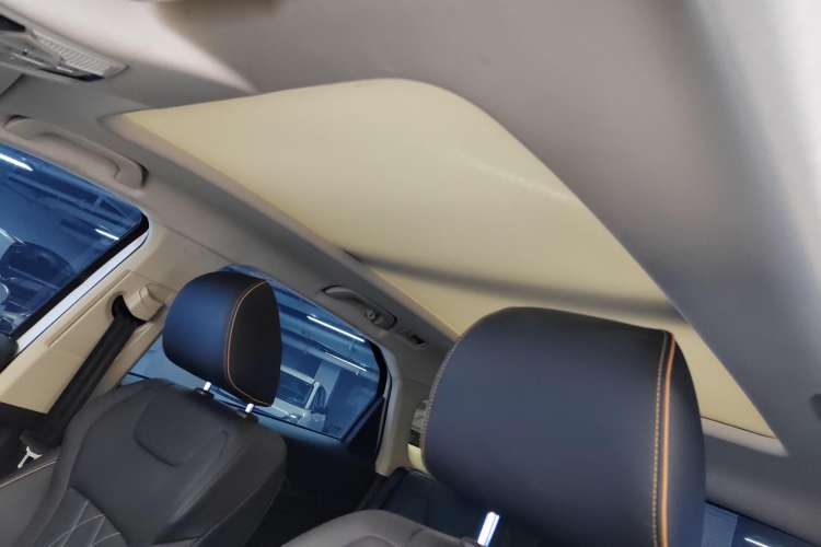 Used Bestune T77 2021 PRO 280 TID Automatic Luxury Model Headliner