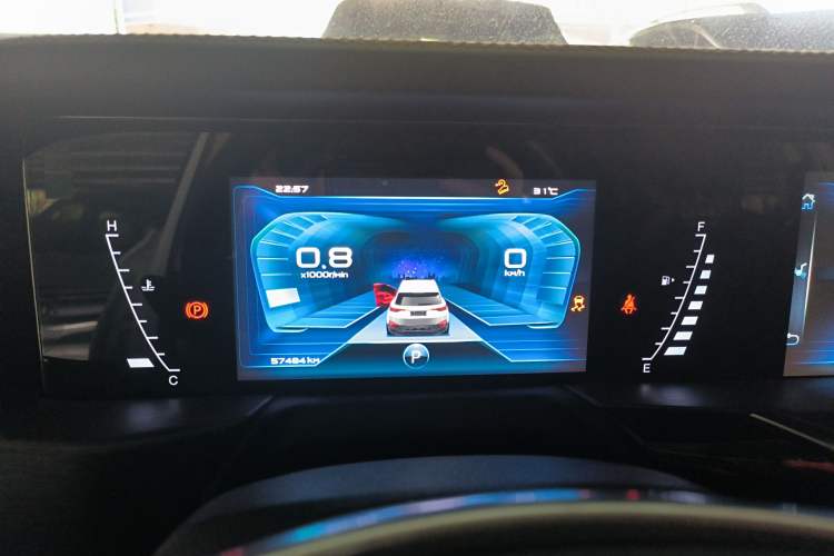 Used Bestune T77 2021 PRO 280 TID Automatic Luxury Model Instrument Cluster