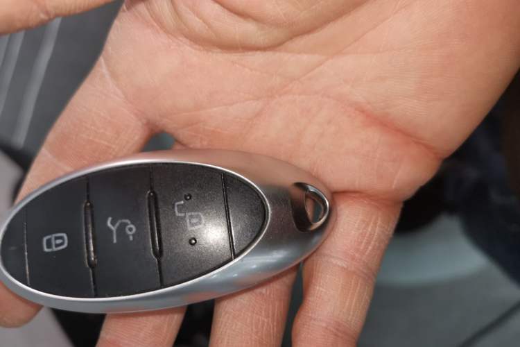 Used Bestune T77 2021 PRO 280 TID Automatic Luxury Model Interior 1