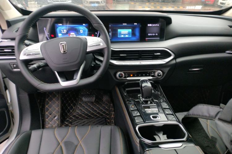 Used Bestune T77 2021 PRO 280 TID Custom Edition Interior 2