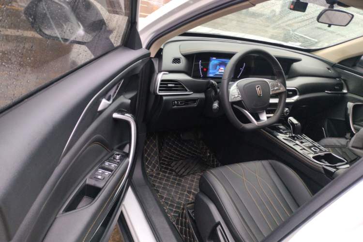 Used Bestune T77 2021 PRO 280 TID Custom Edition Interior 3