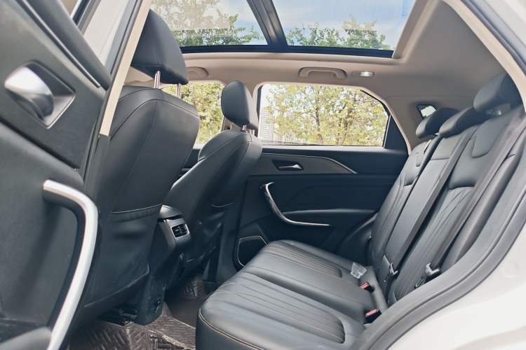 Used Bestune T77 2021 PRO 280 TID Custom Edition Interior 3