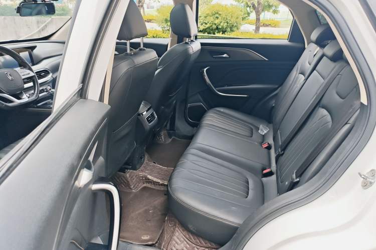 Used Bestune T77 2021 PRO 280 TID Custom Edition Interior 4